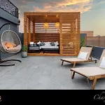 Chic Duplex Oasis: Downtown Marrakech