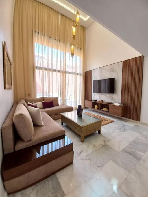 Chic Duplex Oasis: Downtown Marrakech *