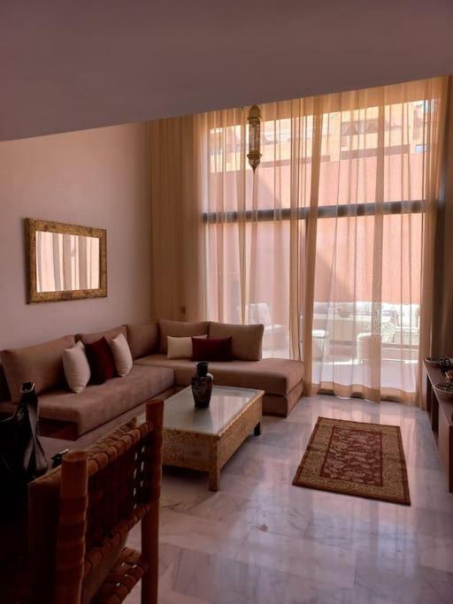 Appartement Chic Duplex Oasis: Downtown Marrakech *