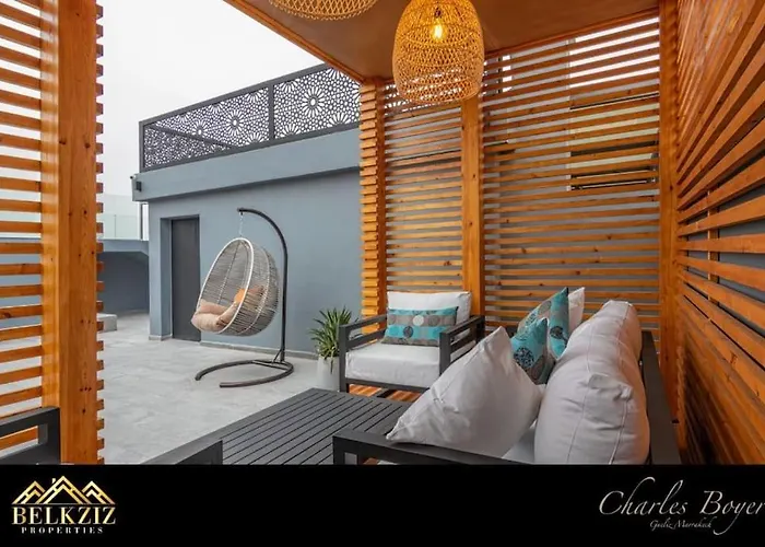 Chic Duplex Oasis: Downtown Marrakech